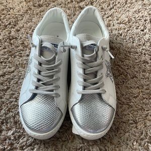 Vintage Havanans tennis shoes silver white star casual shoe
